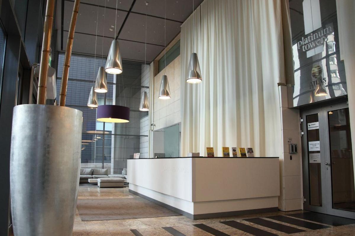 Golden Apartments Warsaw - Big And Bright Apartment In Platinum Towers- Browary- Grzyb61A Exteriör bild